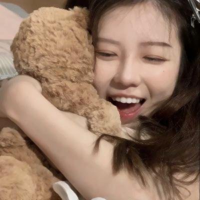 我和两个他海报