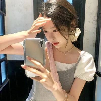 地球外少年少女海报